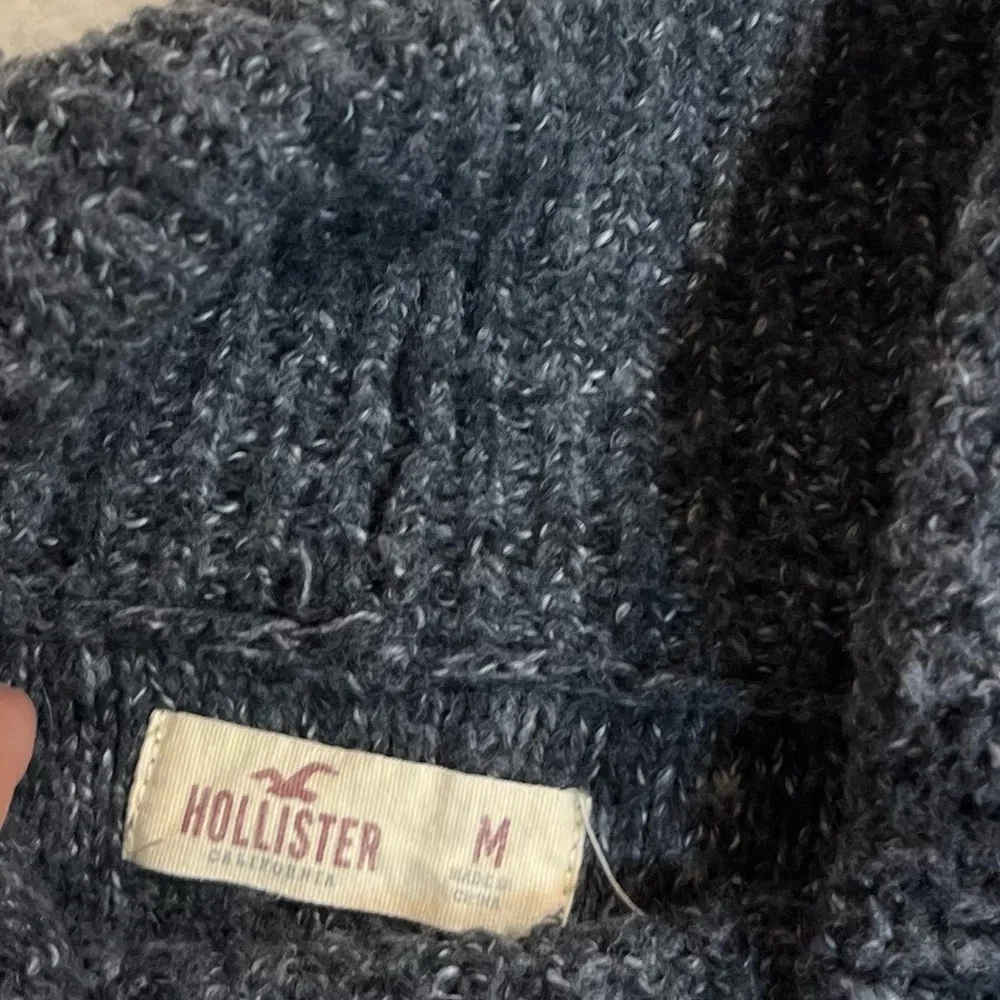 Hollister M Cowl Neck Grey Maximal Print Light Sweater Fall Winter School Office - Picture 7 of 7